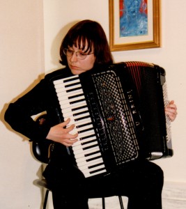 Tamara Deferri - Piano Teacher and Piano accordion teacher